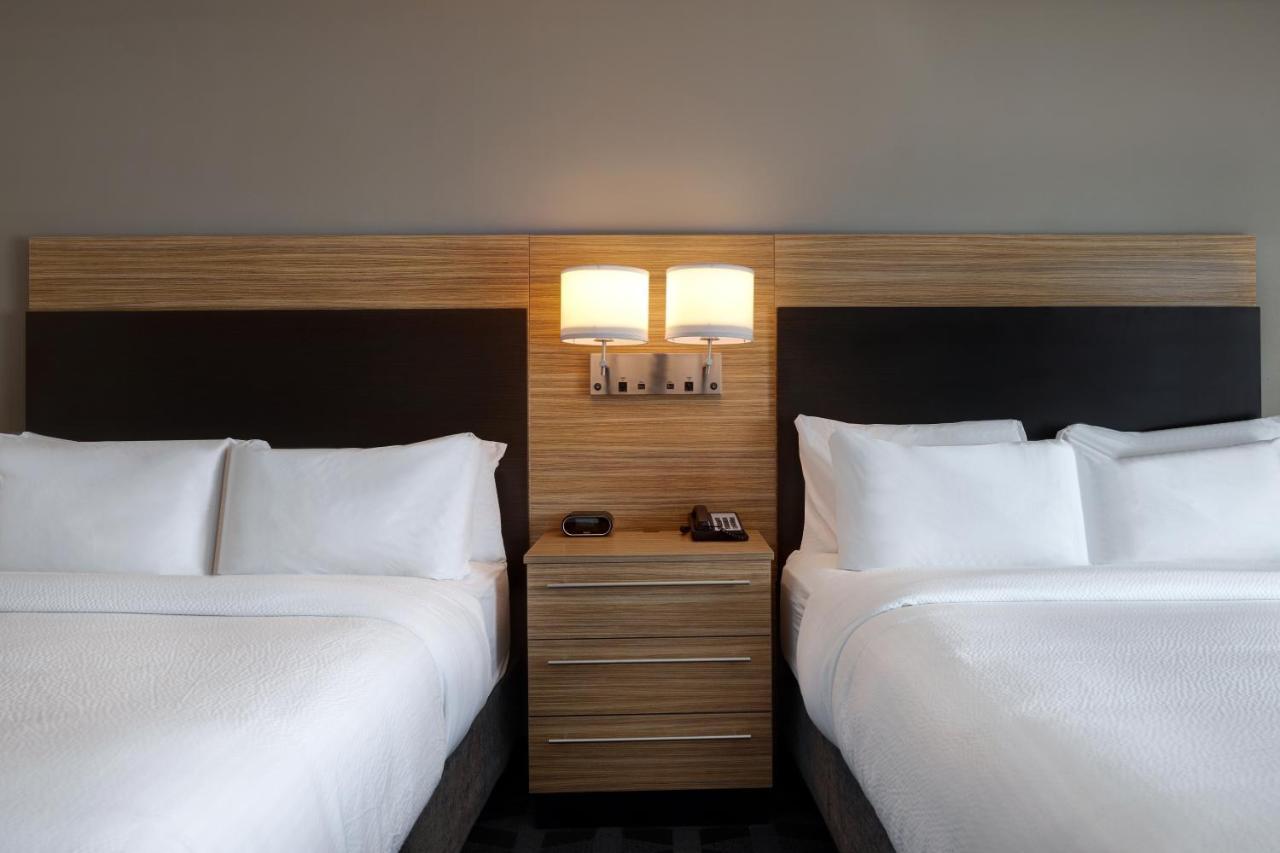Towneplace Suites By Marriott Monroe Bagian luar foto
