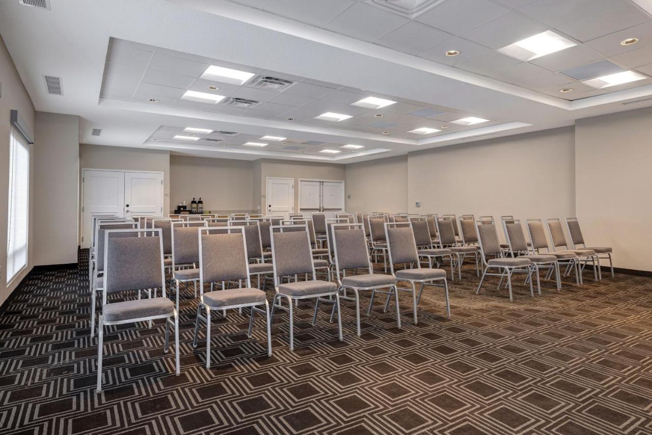 Towneplace Suites By Marriott Monroe Bagian luar foto